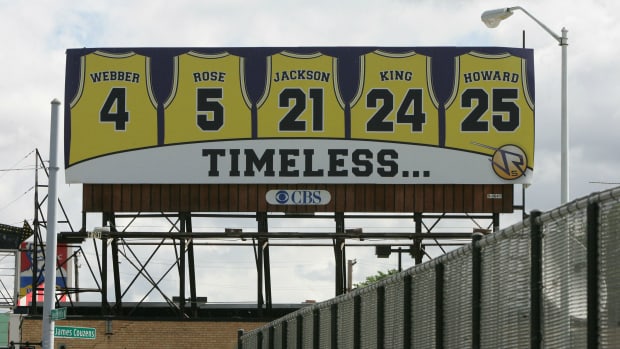michigan-fab-five-vacate.jpg